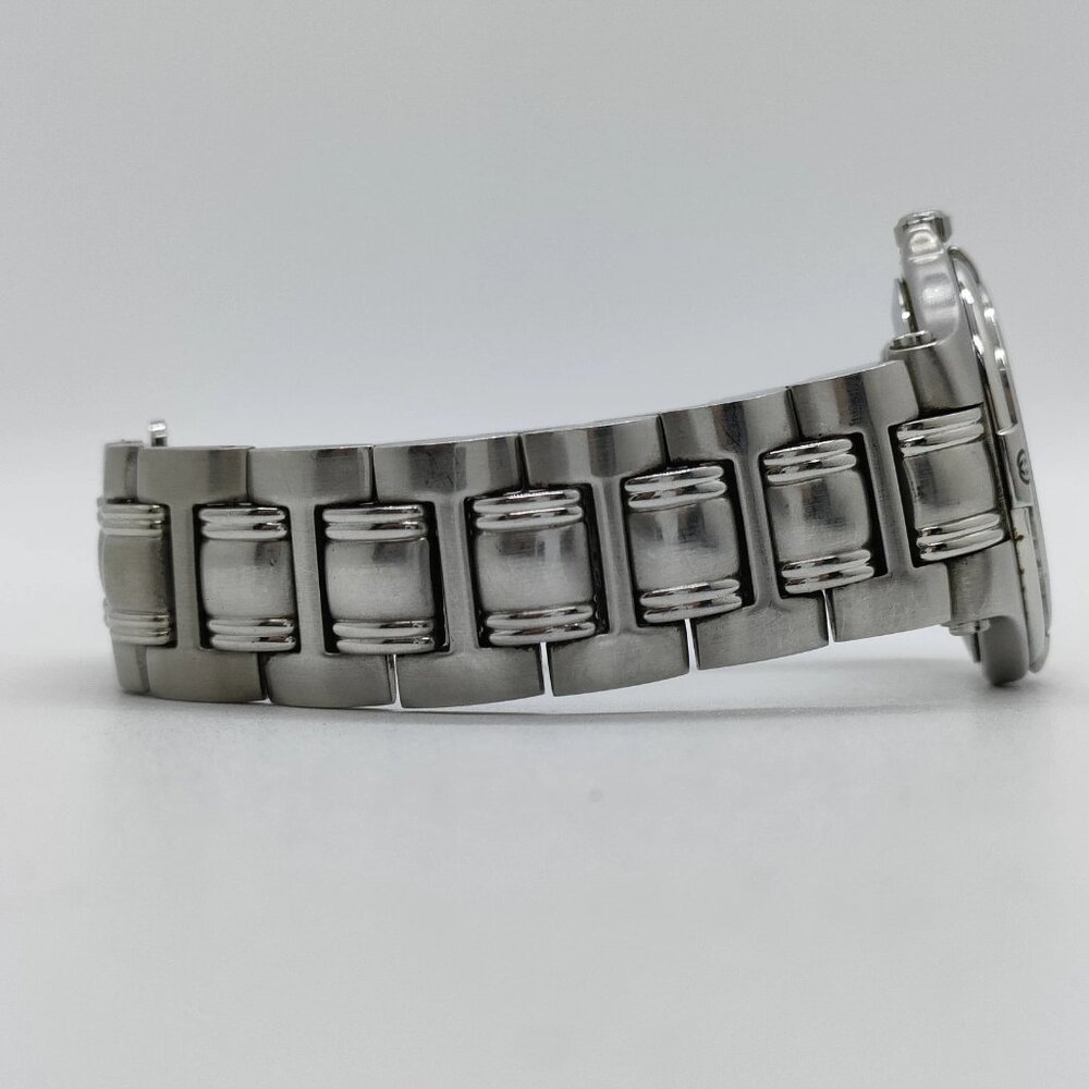 Gucci Watch 9040M 34mm Women's Whites X Silver 180-070225 - Picture 5 of 9